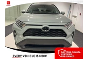 $30000 : Toyota RAV4 2021 XLE Premium thumbnail
