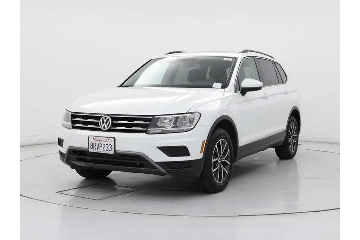 $19998 : Volkswagen Tiguan 2020 SE 4d image 4