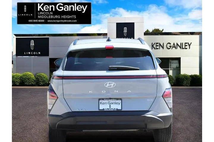 $23998 : Hyundai KONA 2024 AWD SEL 4d image 6