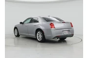 $15998 : Chrysler 300 2017 C 4dr Seda thumbnail