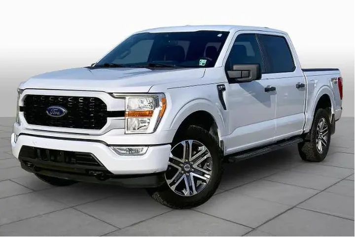 $32288 : Ford F-150 2021 4x4 XL 4dr S image 1