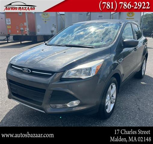 $7900 : Used 2015 Escape FWD 4dr SE f image 1