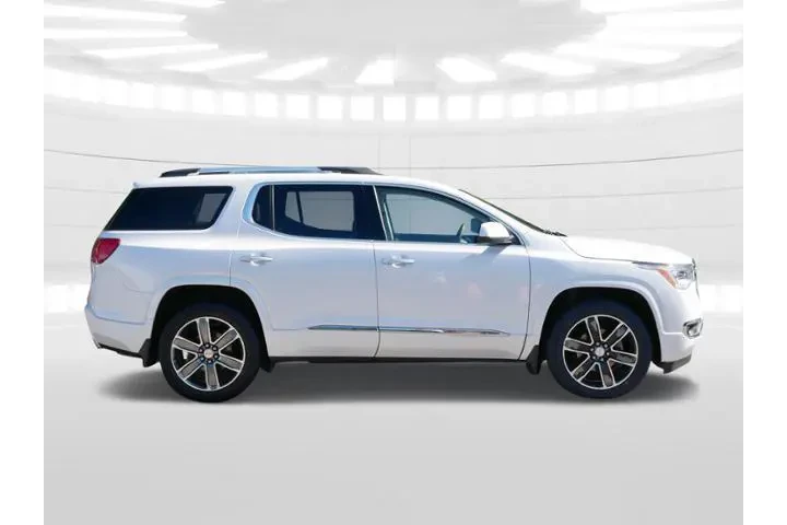 $15899 : GMC Acadia 2017 4x4 Denali 4 image 5