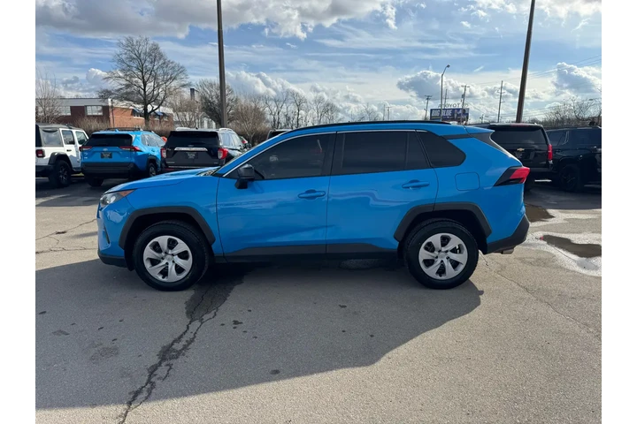 $15980 : 2019 RAV4 LE AWD (Natl) image 5