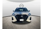 $16595 : Nissan Kicks 2023 SV 4dr Cro thumbnail
