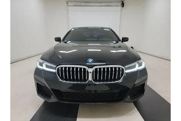 $32990 : BMW 5 Series 2023 530e 4dr S image 2