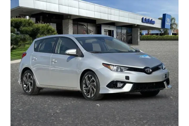 $13399 : Toyota Corolla iM 2017 4dr H image 10