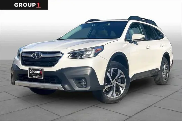 $23652 : Subaru Outback 2022 AWD Limi image 1