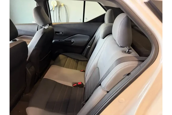 $17984 : Nissan Kicks 2021 SR 4dr Cro image 7