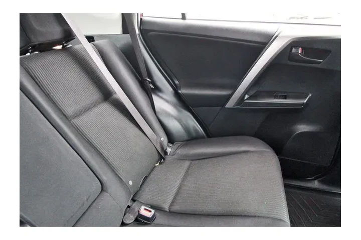 $13500 : Toyota RAV4 2016 LE 4dr SUV image 10