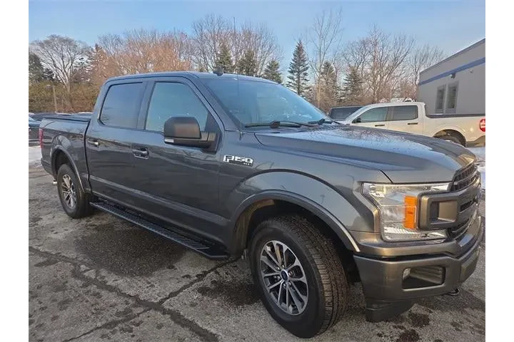 $23305 : Ford F-150 2019 4x4 XLT 4dr image 3