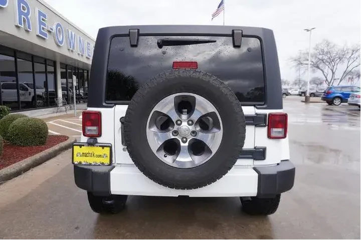 $16888 : Jeep Wrangler Unlimited 2016 image 5