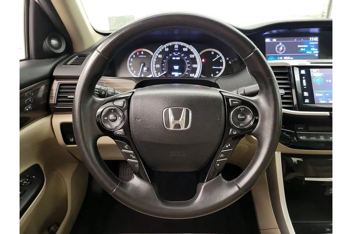 $17998 : Honda Accord 2016 EX-L V6 4d image 10