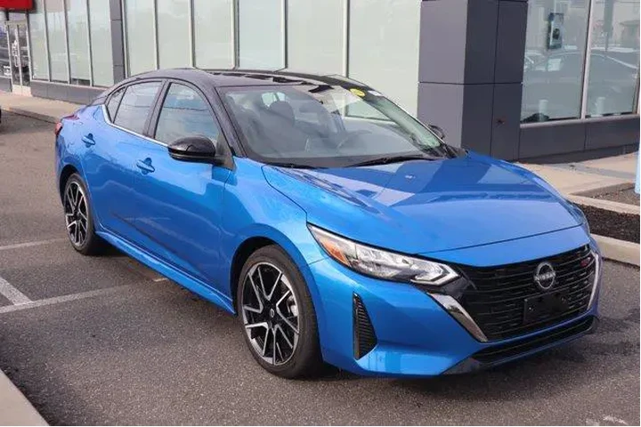 $19272 : Nissan Sentra 2025 SR 4dr Se image 5