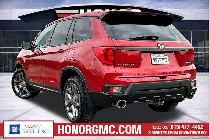 $31388 : Honda Passport 2023 AWD EX-L image 4