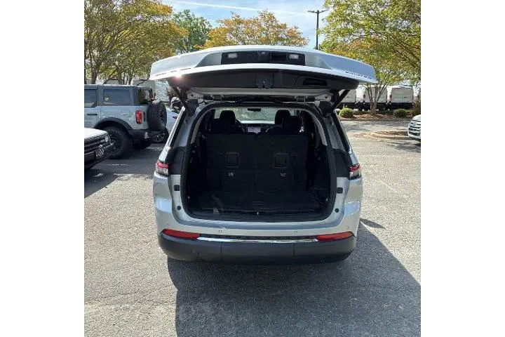 $25054 : Jeep Grand Cherokee L 2021 4 image 9