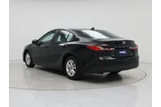 $27998 : Toyota Camry 2025 LE 4dr Sed thumbnail