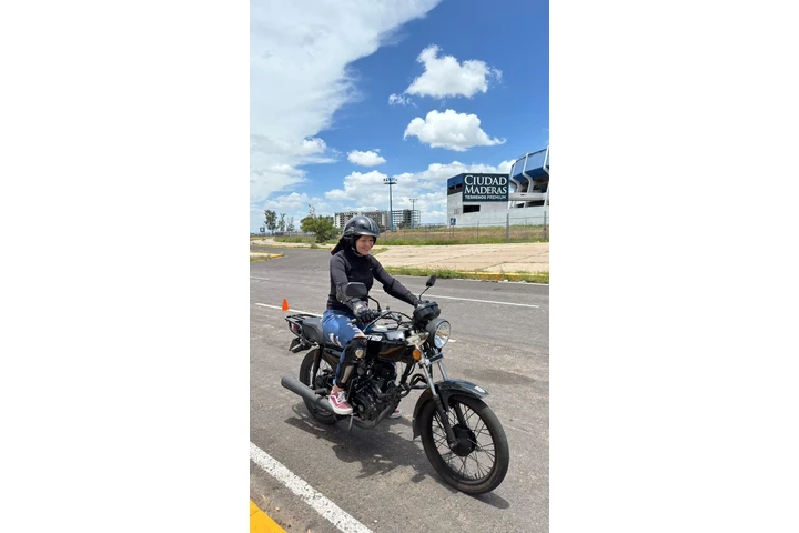 Escuela de Manejo Auto o Moto image 5