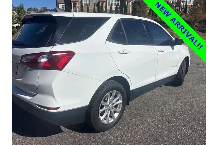 $16598 : Chevrolet Equinox 2019 LS 4d image 2