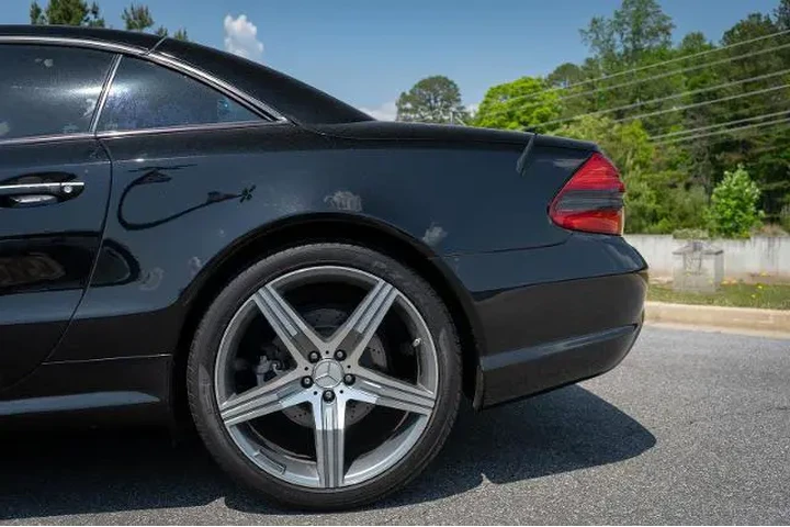 $21999 : Mercedes-Benz SL-Class 2009 image 6