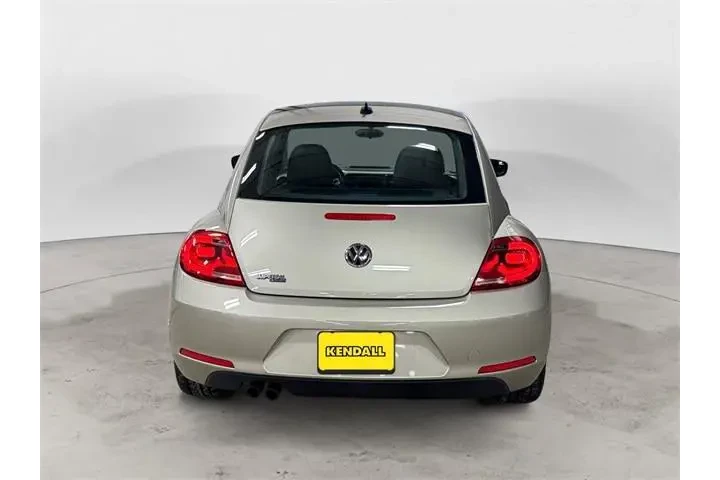 $13961 : Volkswagen Beetle 2014 1.8T image 4