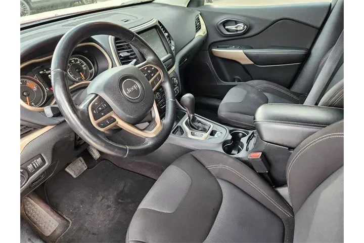 $11300 : Jeep Cherokee 2017 Latitude image 8