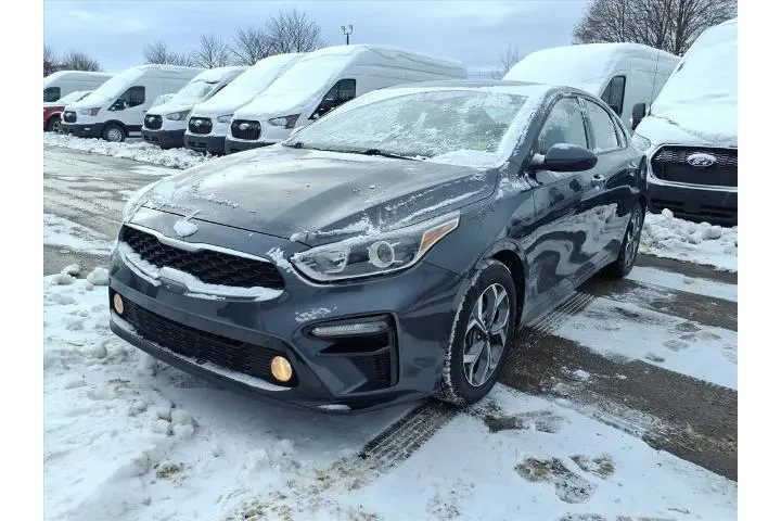 $13488 : Kia Forte 2019 LXS 4dr Sedan image 1
