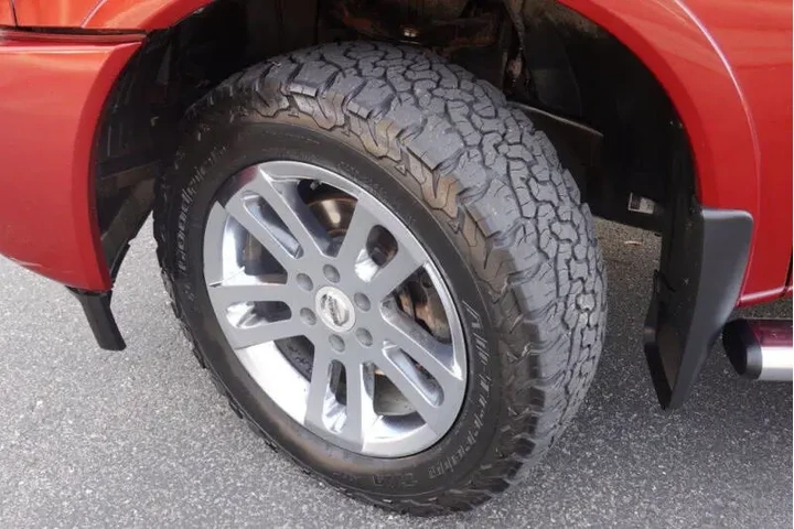 $13570 : 2013 Titan SL image 3