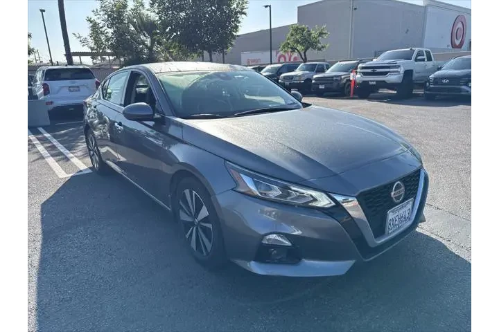 $18995 : Nissan Altima 2021 2.5 SL 4d image 4