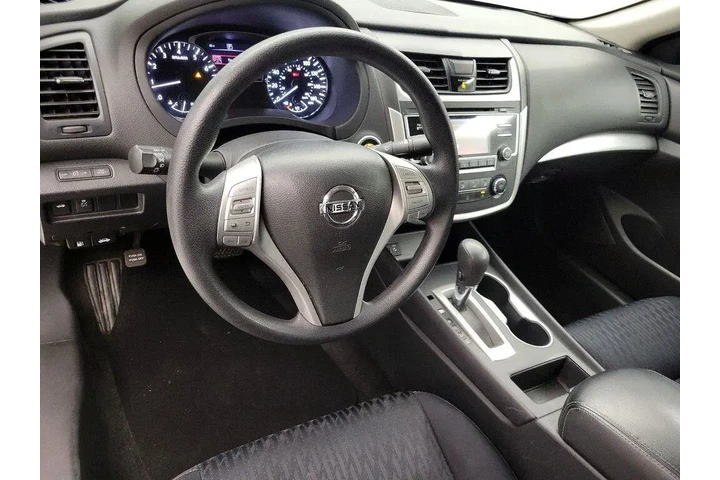 $13998 : Nissan Altima 2017 2.5 S 4dr image 9