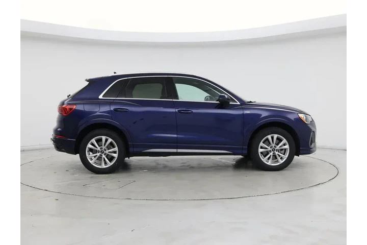 $22998 : Audi Q3 2021 AWD quattro S l image 7