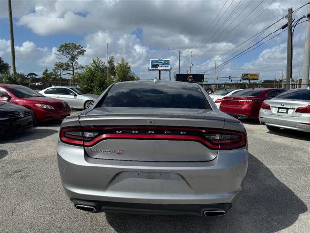 $12497 : 2018 Charger GT image 7