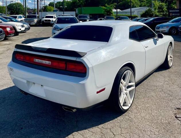 $8900 : 2014 Challenger SXT image 5