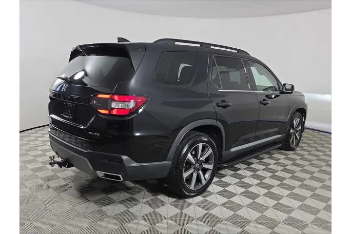 $34250 : Honda Pilot 2023 AWD Elite 4 image 8