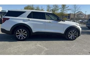 $25900 : Ford Explorer 2021 AWD ST 4d thumbnail