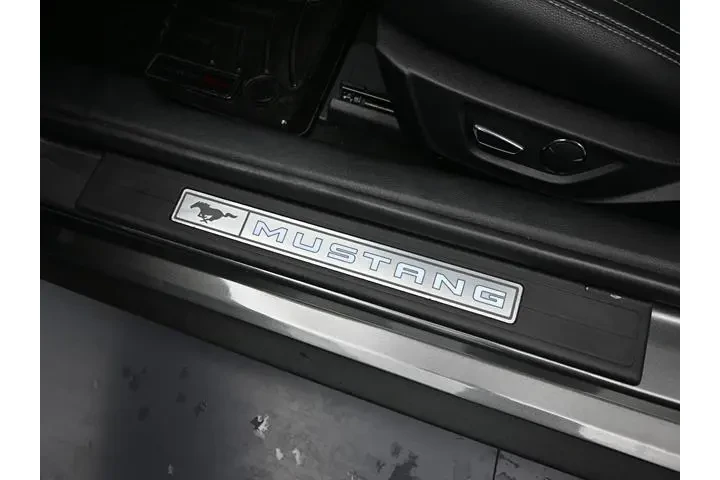 $29961 : Ford Mustang 2017 GT 2dr Fas image 7