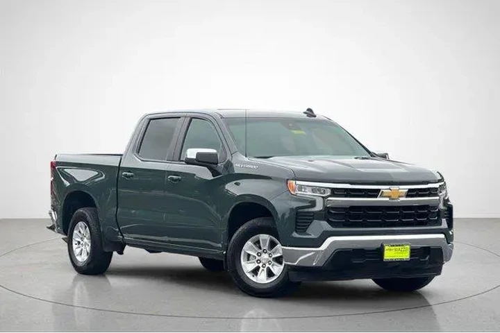 $33997 : Chevrolet Silverado 1500 202 image 2
