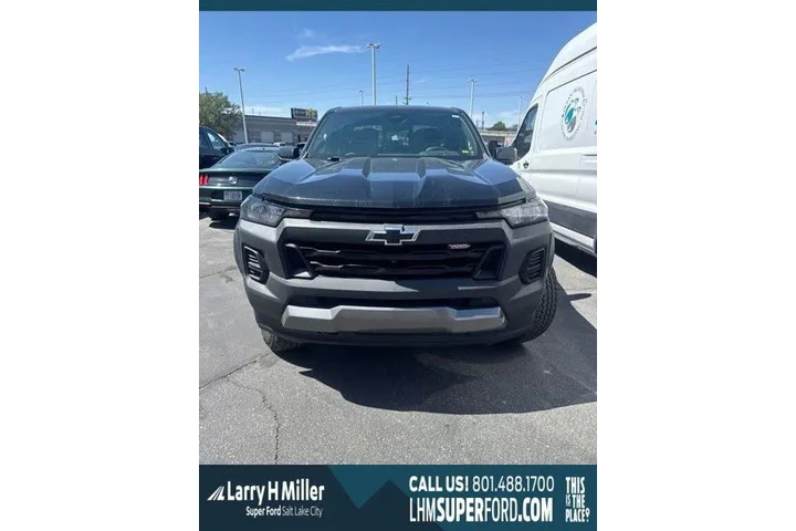 $35435 : Chevrolet Colorado 2023 4x4 image 1