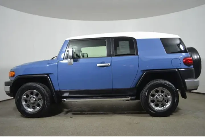 $140000 : TOYOTA FJ CRUISER 2012 image 1