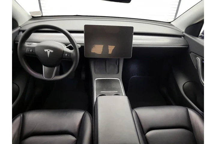 $27998 : Tesla Model Y 2022 AWD Long image 9