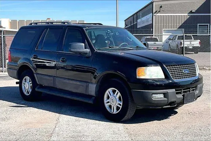 $9979 : Ford Expedition 2006 XLT 4dr image 2