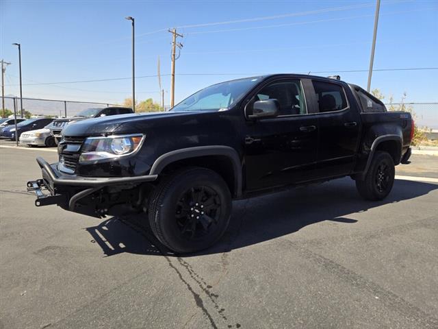 $24901 : Pre-Owned 2017 COLORADO 4WD Z image 7