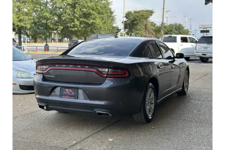 $14499 : 2016 Charger SE image 9