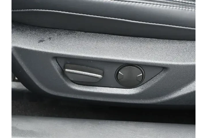 $33000 : Ford Mustang 2024 EcoBoost P image 10