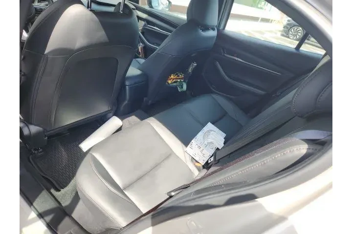 $22852 : Mazda Mazda3 Sedan 2025 2.5 image 4