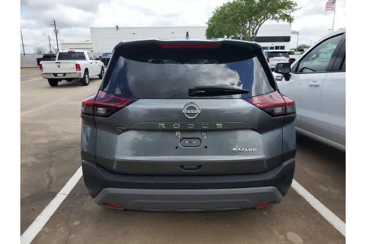 $21988 : Nissan Rogue 2023 AWD SV 4dr image 6