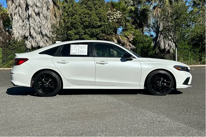 $22998 : Honda Civic 2023 Sport 4dr S image 2