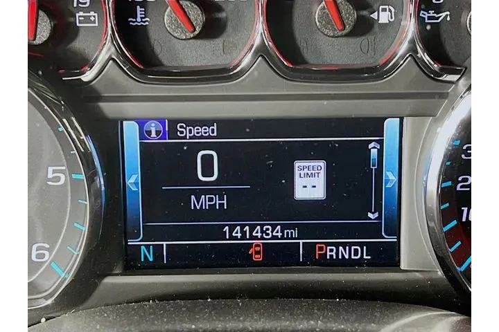 $23975 : GMC Yukon 2017 4x4 SLT 4dr S image 9