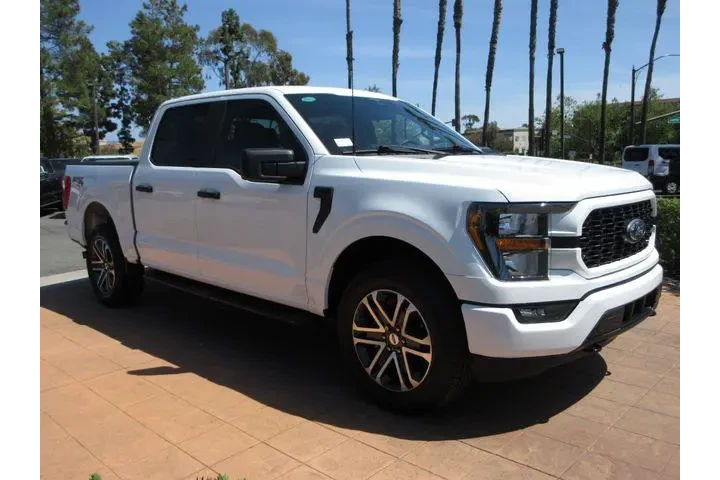 $36691 : Ford F-150 2023 4x4 XLT 4dr image 6