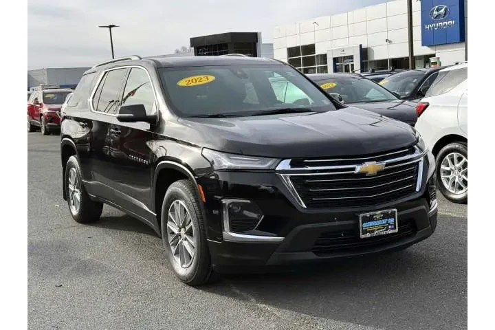 $26999 : Chevrolet Traverse 2023 4x4 image 5